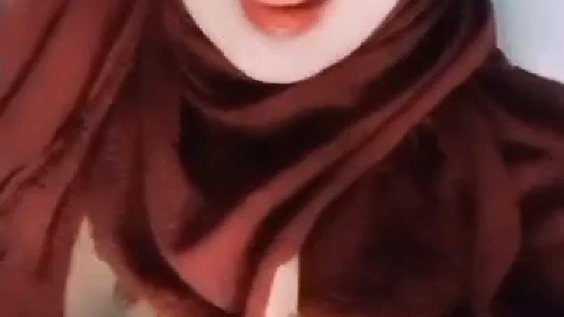 ⁣Hijab cantik doyan colmek